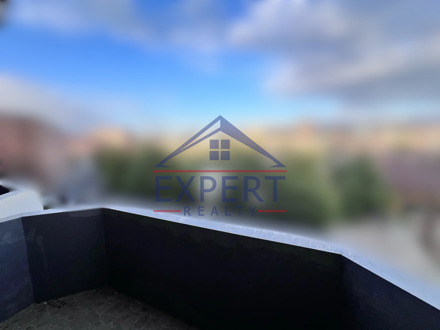 ԿԵՆՏՐՈՆ, ԱՐԳԻՇՏԻ ՓՈՂՈՑ, 2  ՍԵՆՅԱԿ