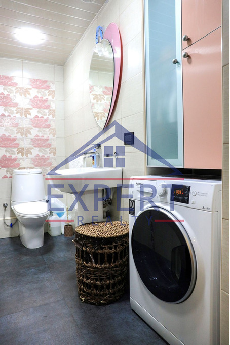 ԿԵՆՏՐՈՆ, ԶԱՔՅԱՆ ՓՈՂՈՑ, 2 ՍԵՆՅԱԿ