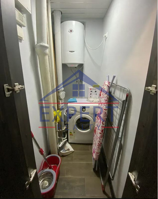 ԿԵՆՏՐՈՆ, ԵԶՆԻԿ ԿՈՂԲԱՑԻ ՓՈՂՈՑ, 2 ՍԵՆՅԱԿ