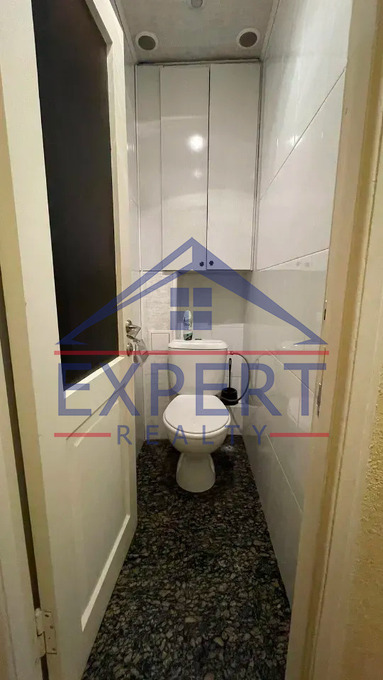 ԱՐԱԲԿԻՐ, ԱՐԱՄ ԽԱՉԱՏՐՅԱՆ ՓՈՂՈՑ, 3 ՍԵՆՅԱԿ