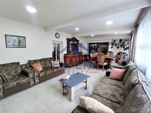 ԷՐԵԲՈՒՆԻ, ԲՈՒՌՆԱԶՅԱՆ ՓՈՂՈՑ, 7 ՍԵՆՅԱԿ